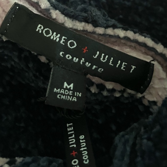 NWT ROMEO & JULIET COUTURE Knit Hoodie Chenille Sweater Sz: M - Picture 6 of 12